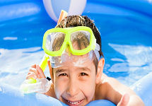 Swimming Goggles, Face Masks & Accessories